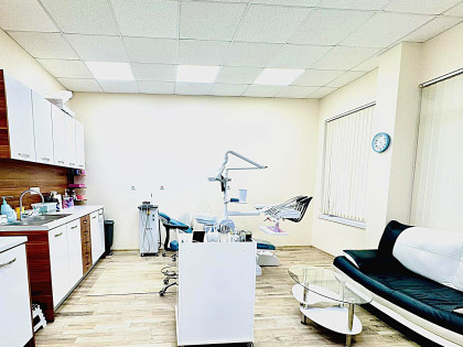 Дентално студио д-р Виктория Стрезова