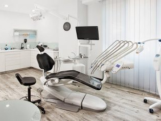 Дентална клиника Конфидент / Confident