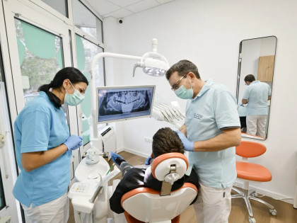 Дентален център О.СЕМ - Благоевград