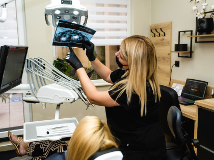 Дентална клиника Д-р Биляна Бонева