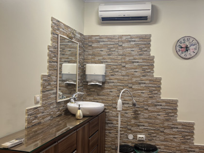 Многопрофилна клиника Медастра