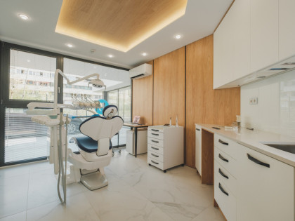 Дентална клиника Емпадент