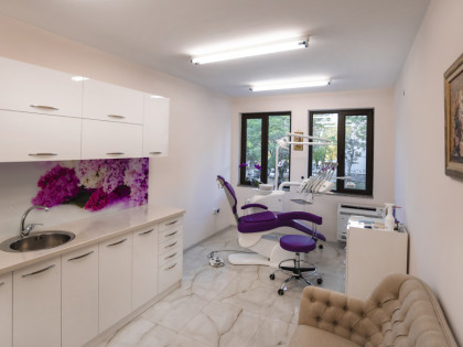 Дентална клиника д-р Иванова и д-р Петков