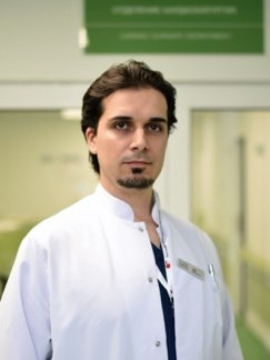 Д-р Андрей Андреев