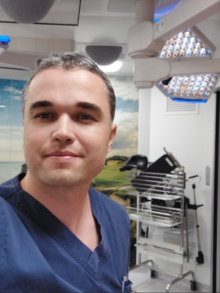 Д-р Иван Семерджиев