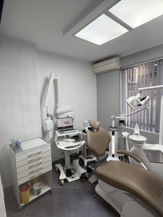 Д-р Таирюмер Таирюмер