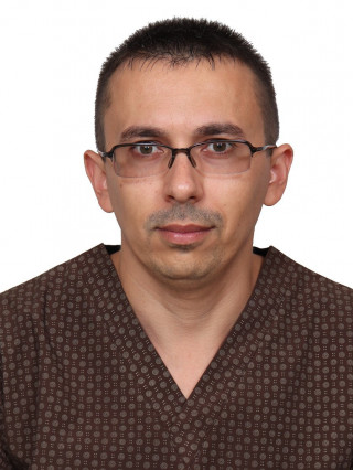 Д-р Стефан Карадалиев