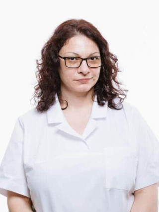 Д-р Диана Бецинска, дм