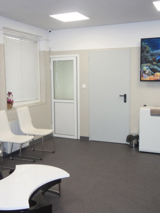 Д-р Мирослав Налбантов