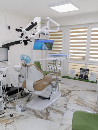 Д-р Естела Асенова