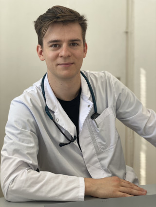 Д-р Марио Георгиев