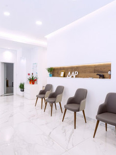 Д-р Петър Муховски