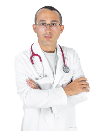 Д-р Кирил Фералиев