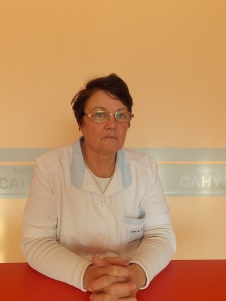 Д-р Донка Кънева