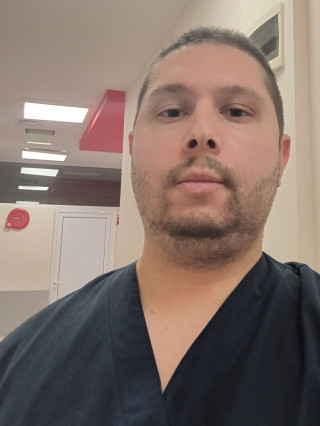 Д-р Веселин Колев