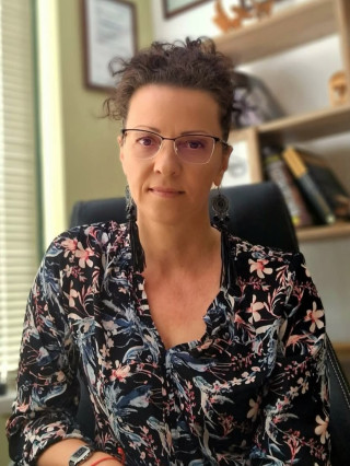 Нина Николова