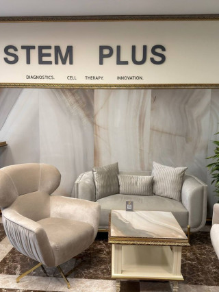 Д-р Дмитрий Стоянов