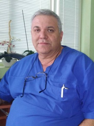 Д-р Богдан Червенков