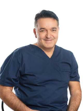 Д-р Емилиян Велев