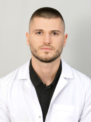 Д-р Петър Грозев