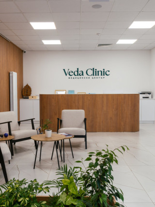 Д-р Ангел Тончев