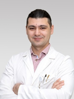 Д-р Станислав Балев