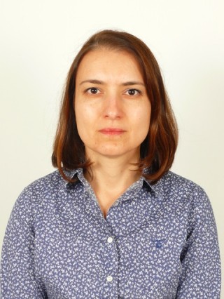 Д-р Лора Бучукова