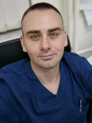 Д-р Дани Пенев