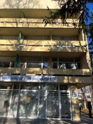 Д-р Елена Ангелова