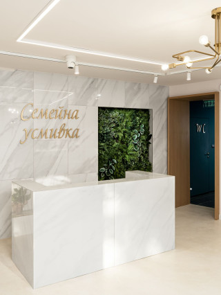 Д-р Кристина Благова