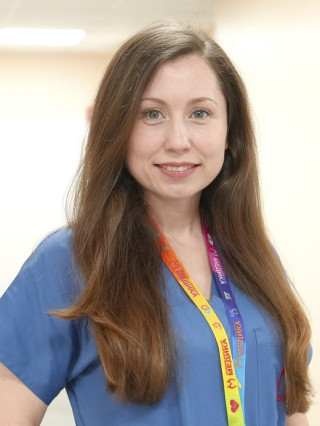 Д-р Олеся Суховерска