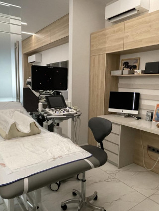 Д-р Емануела Захариева, дм