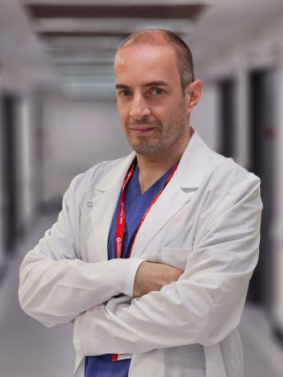 Д-р Веселин Стоицов