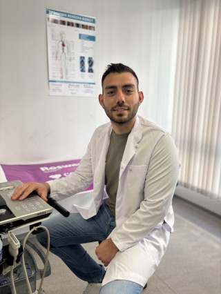 Д-р Енвер Атип