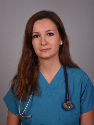 Д-р Ивелина Николова