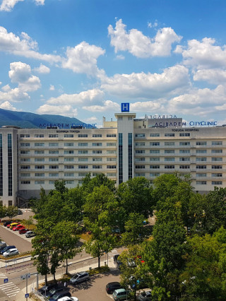 Доц. Евгени Влаев, дм