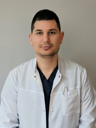 Д-р Марк Чингов