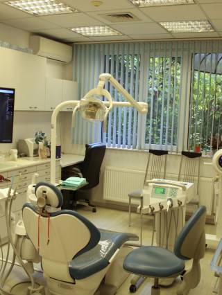 Д-р Стефан Гургуриев