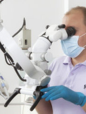 Д-р Свилен Мустакерски