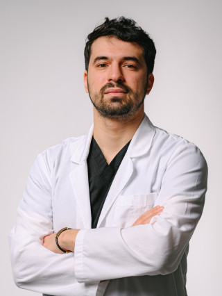 Д-р Радостин Янков