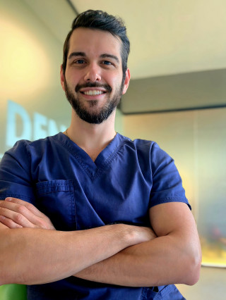 Д-р Томас Расулски