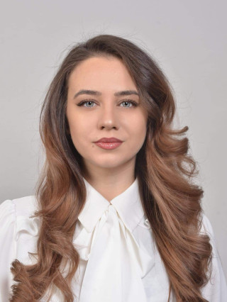 Д-р Амира Шаркова