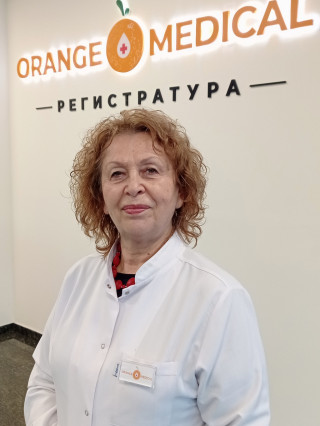 Проф. Фани Мартинова, дм