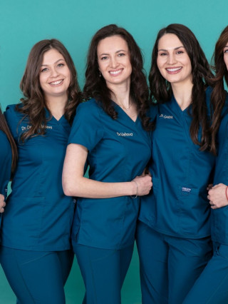 Д-р Айше Вехова