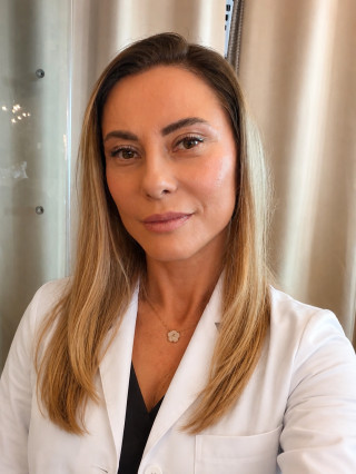 Доц. Елис Исмаил, дмн