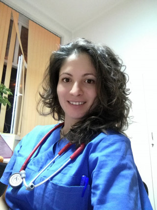 Д-р Виктория Куртинова Алиева