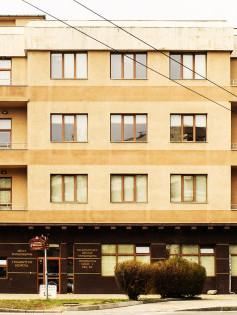 Д-р Христина Джугалова