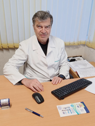 Д-р Росен Нанев