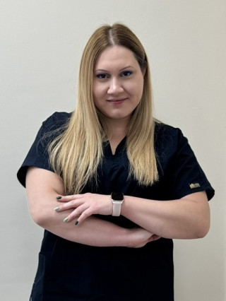 Д-р Виктория Стрезова