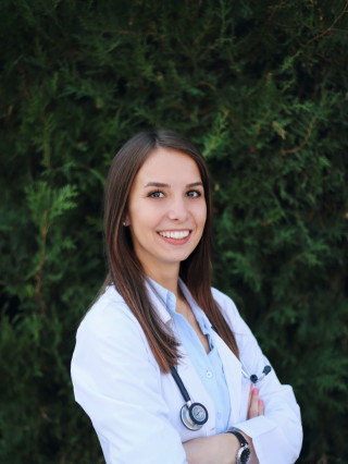 Д-р Радина Солакова